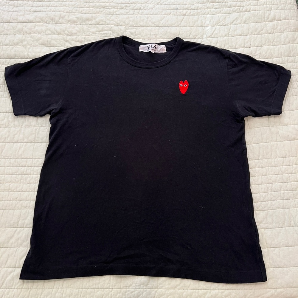 Comme des Garcons Play Black Tee with Red Heart - size XL